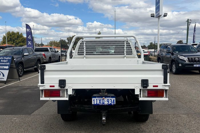 2021 Toyota Hilux SR