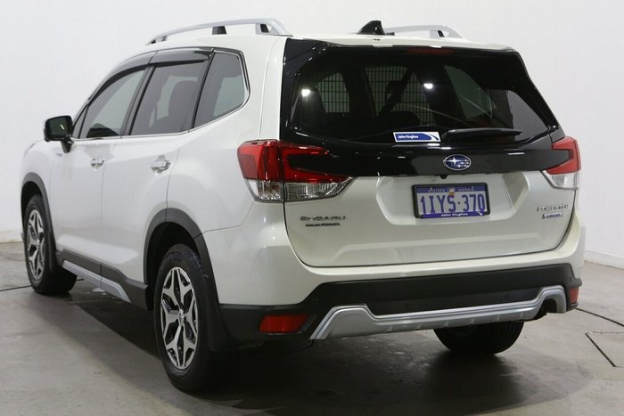 2024 Subaru Forester Hybrid L