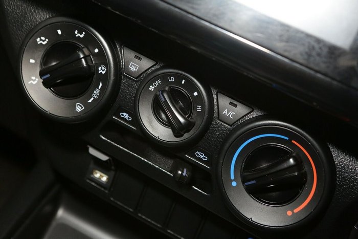 2023 Toyota Hilux Workmate