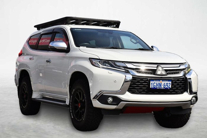 2017 Mitsubishi Pajero Sport