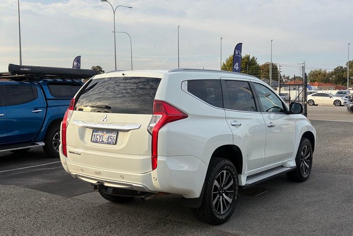 2016 Mitsubishi Pajero Sport