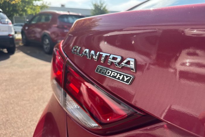 2014 Hyundai Elantra Trophy