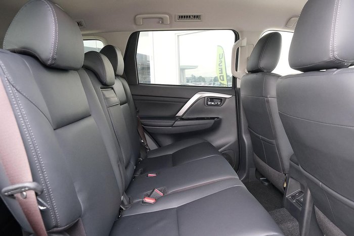 2025 Mitsubishi Pajero Sport Exceed