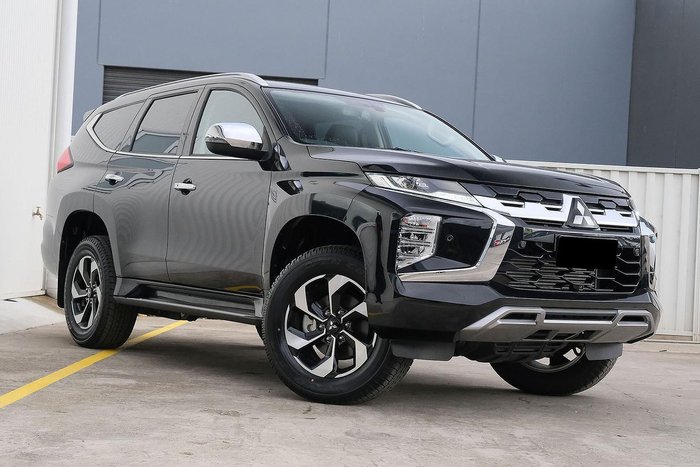 2025 Mitsubishi Pajero Sport Exceed