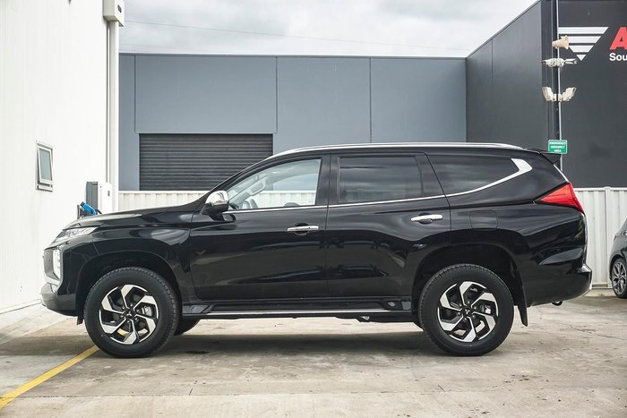 2025 Mitsubishi Pajero Sport Exceed