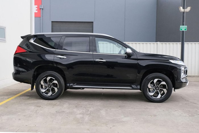 2025 Mitsubishi Pajero Sport Exceed