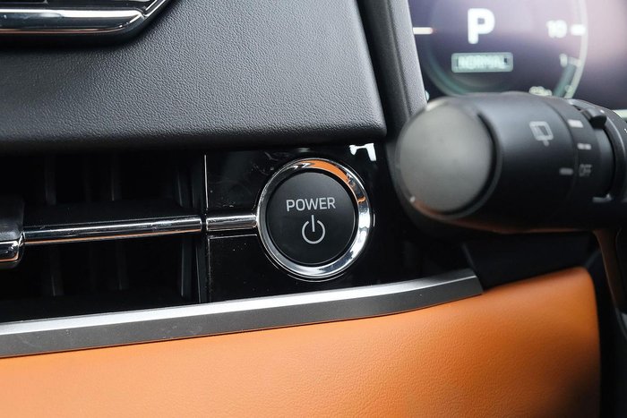 2025 Mitsubishi Outlander PHEV Exceed Tourer