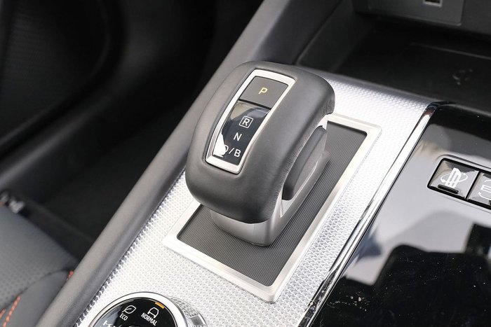 2025 Mitsubishi Outlander PHEV Exceed Tourer