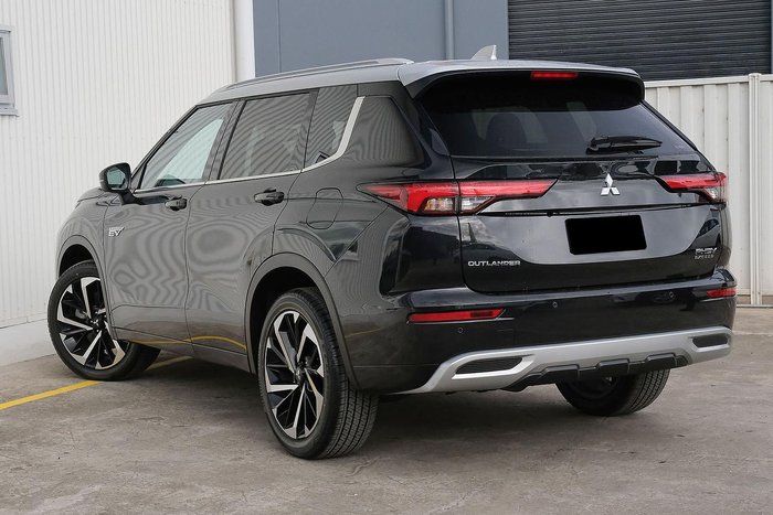 2025 Mitsubishi Outlander
