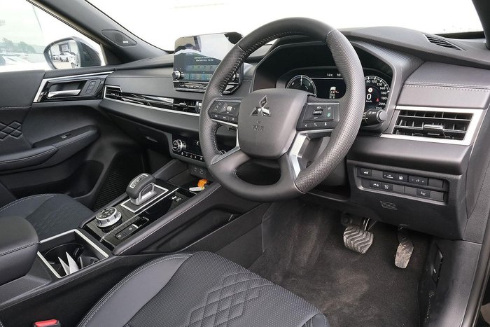 2025 Mitsubishi Outlander PHEV GSR