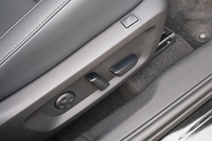 2025 Mitsubishi Outlander PHEV GSR