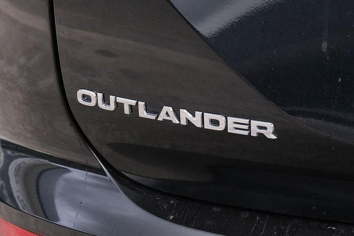 2025 Mitsubishi Outlander PHEV GSR