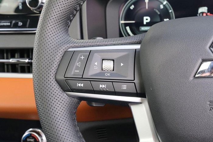 2025 Mitsubishi Outlander PHEV Exceed Tourer