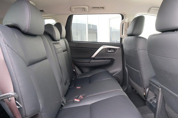 2025 Mitsubishi Pajero Sport Exceed