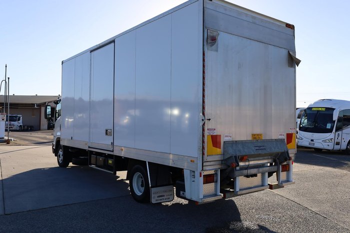 2022 Isuzu F Series FRR110-240 White