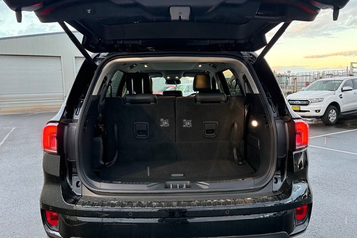 2025 Ford Everest Sport