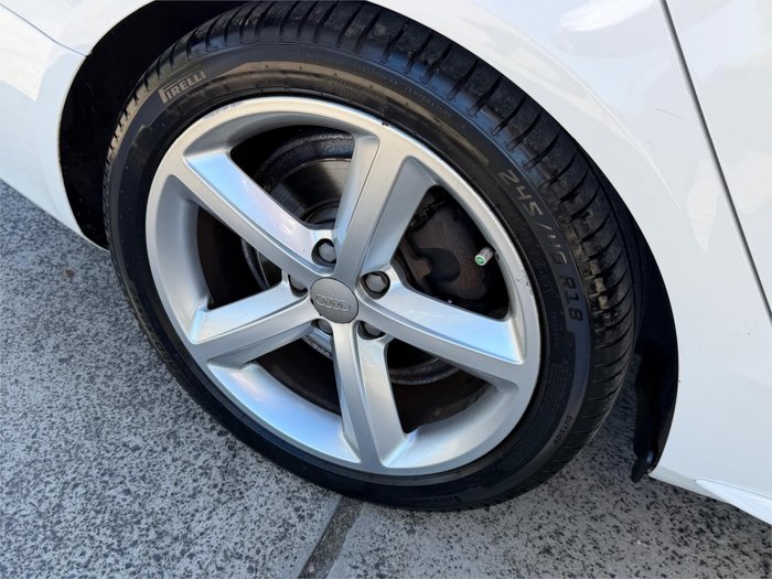 2010 AUDI A4 3.2 FSI QUATTRO B8 (8K) MY11 White