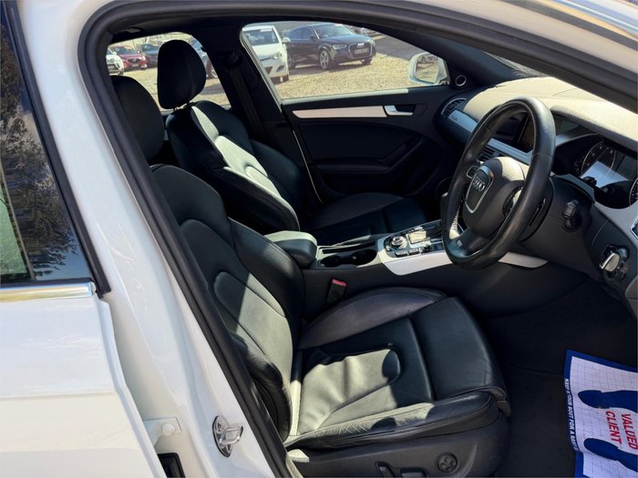 2010 AUDI A4 3.2 FSI QUATTRO B8 (8K) MY11 White