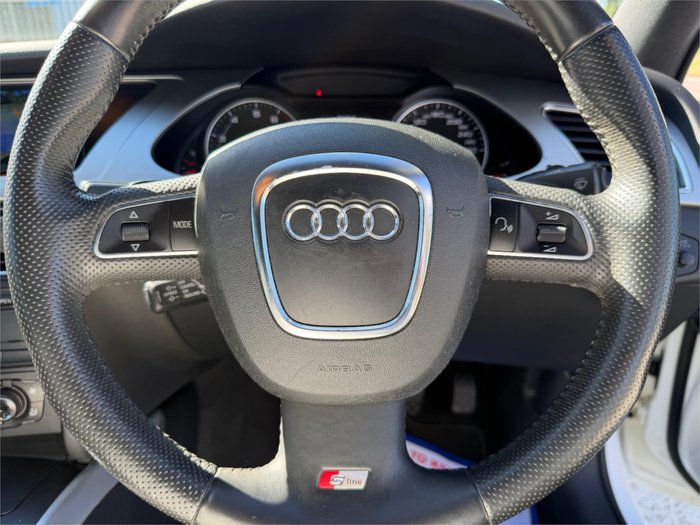 2010 AUDI A4 3.2 FSI QUATTRO B8 (8K) MY11 White