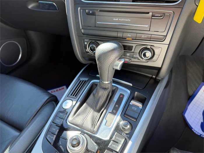 2010 AUDI A4 3.2 FSI QUATTRO B8 (8K) MY11 White