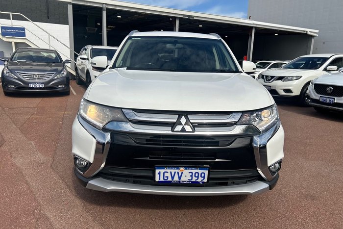 2016 Mitsubishi Outlander LS