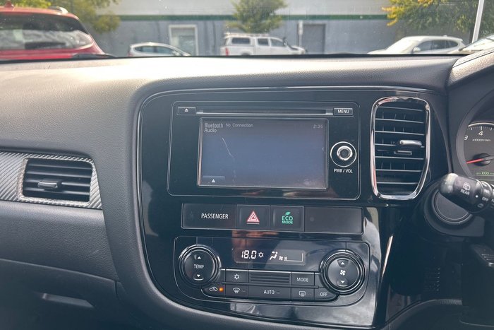 2016 Mitsubishi Outlander LS