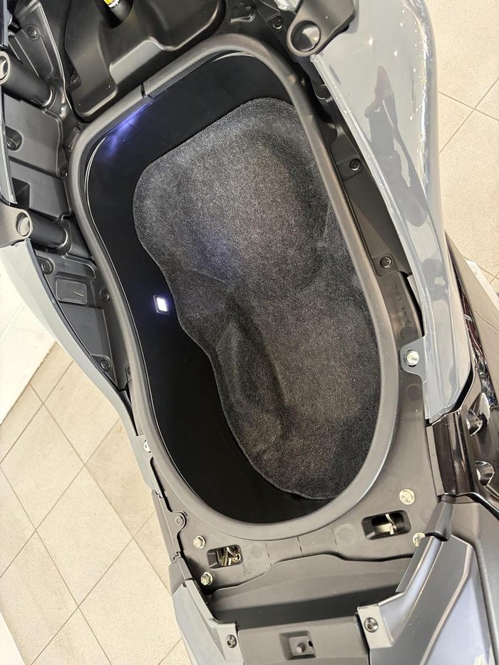 2022 Yamaha TMAX 560 TMax Grey