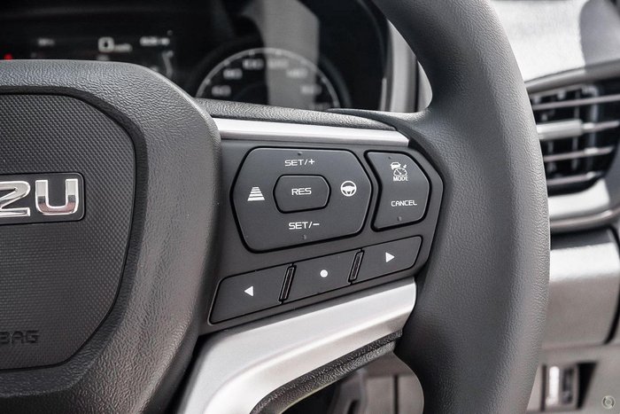 2025 Isuzu D-MAX SX High Ride