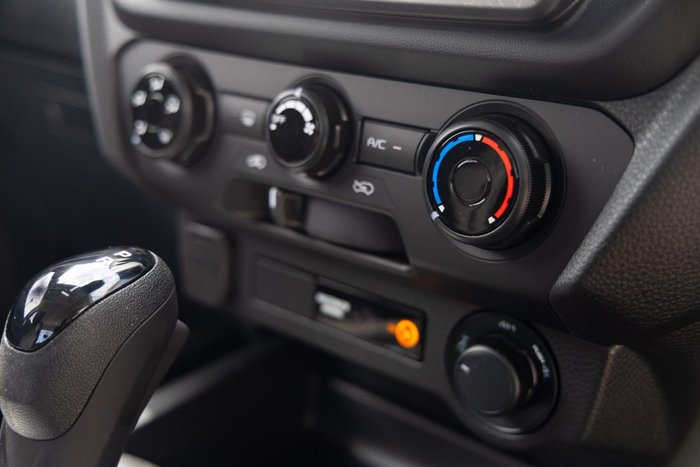 2026 Isuzu D-MAX SX