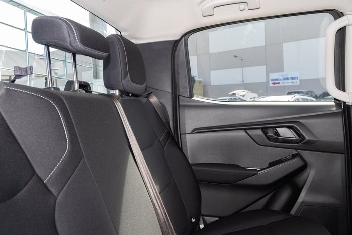 2026 Isuzu D-MAX SX