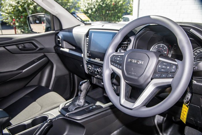 2026 Isuzu D-MAX SX
