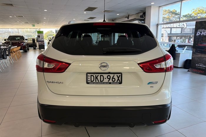 2016 Nissan QASHQAI Ti