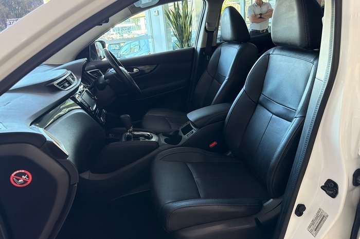 2016 Nissan QASHQAI Ti