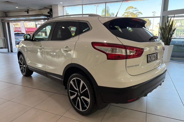 2016 Nissan QASHQAI Ti