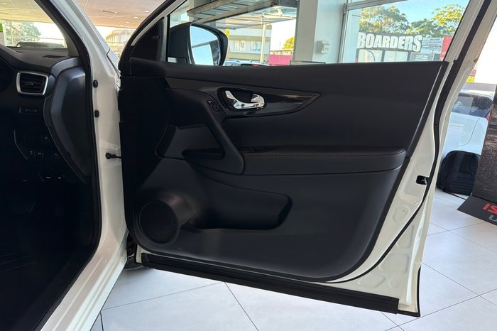 2016 Nissan QASHQAI Ti