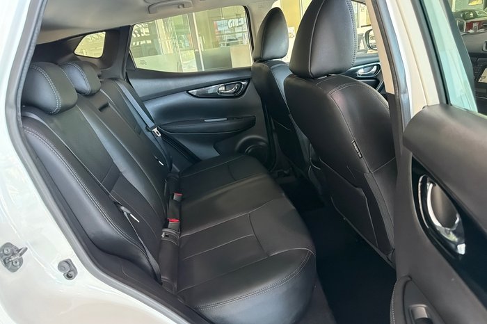 2016 Nissan QASHQAI Ti