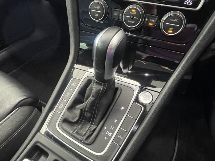 2020 Volkswagen Golf R