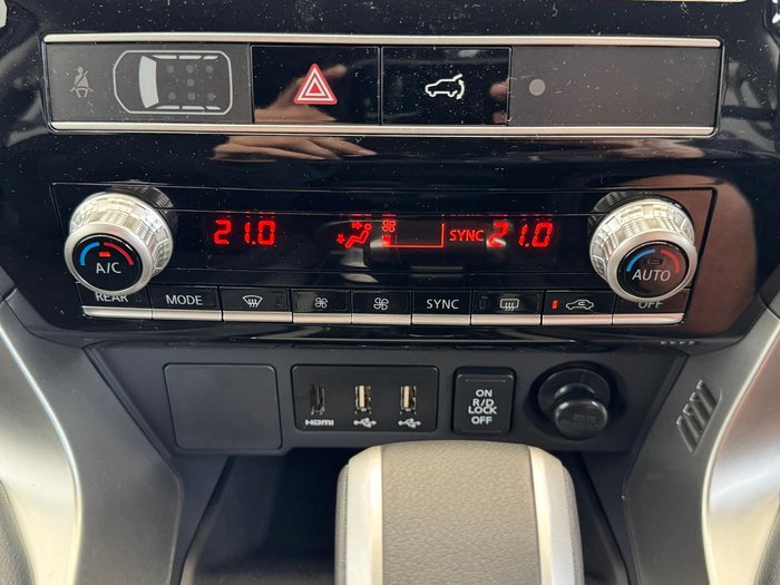 2025 Mitsubishi Pajero Sport GLS