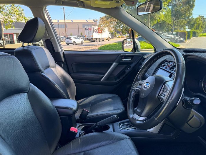 2014 Subaru Forester 2.5i-S