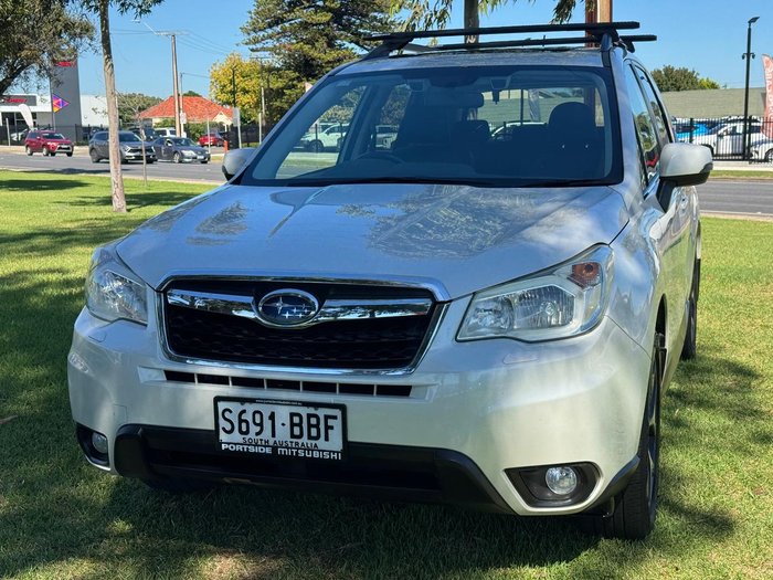 2014 Subaru Forester 2.5i-S