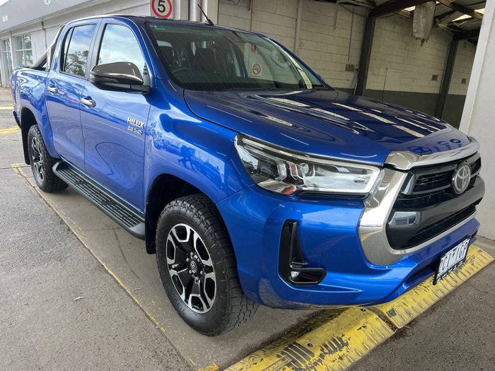 2021 Toyota Hilux SR5
