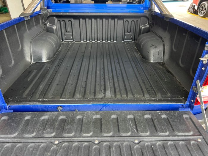 2021 Toyota Hilux SR5