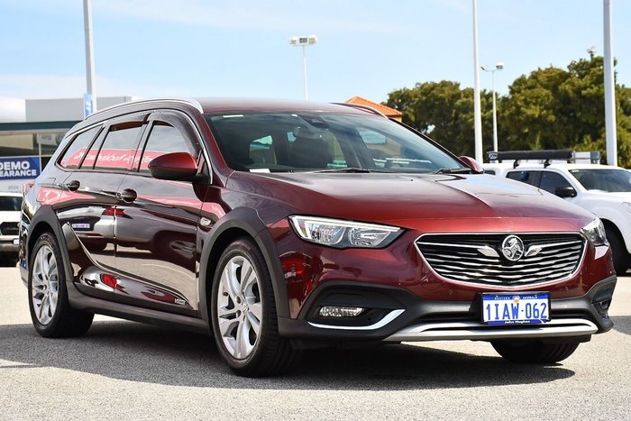 2018 Holden Calais