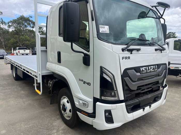 2025 Isuzu F Series FRR 110-240 AM R52
