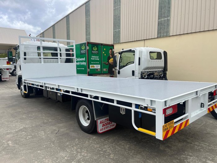 2025 Isuzu F Series FRR 110-240 AM R52