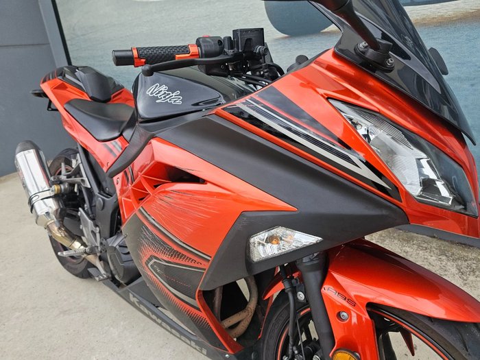 2014 Kawasaki NINJA 300 Orange