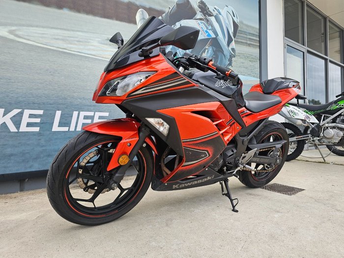 2014 Kawasaki NINJA 300 Orange
