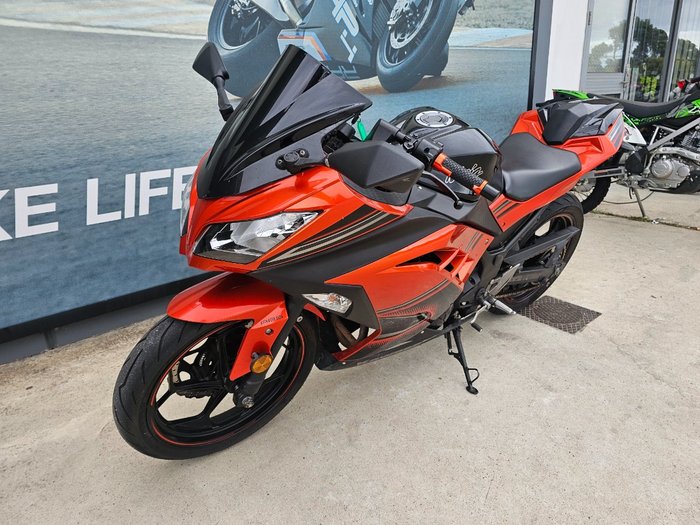 2014 Kawasaki NINJA 300 Orange