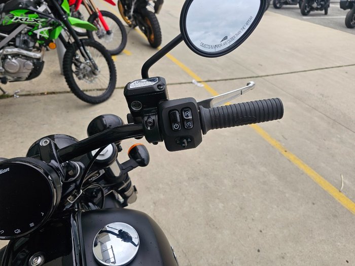 2023 INDIAN CHIEF DARK HORSE Black