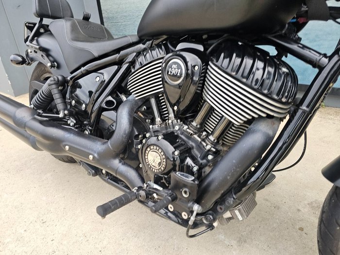 2023 INDIAN CHIEF DARK HORSE Black